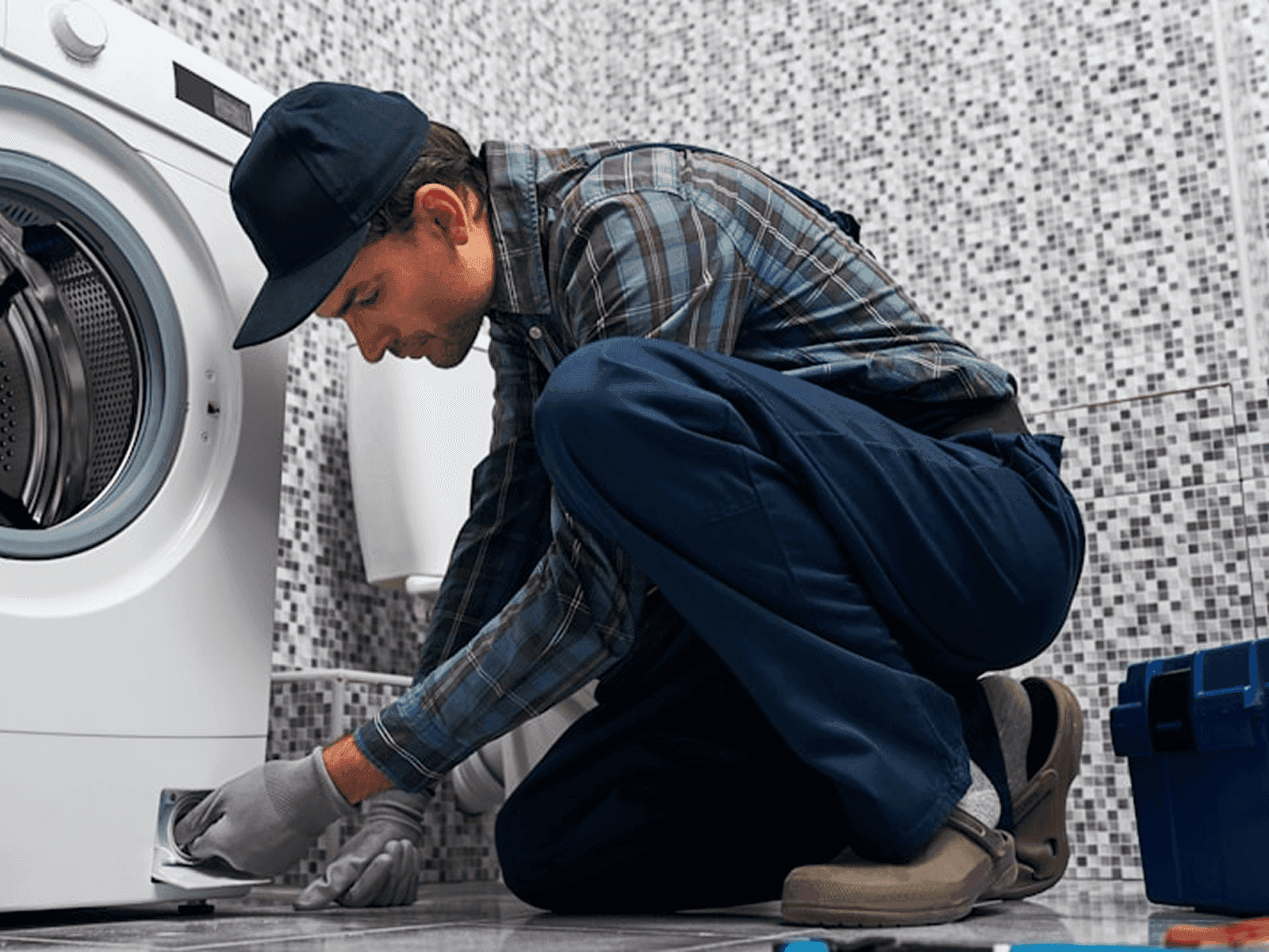 Calcare e acqua dura: come proteggere impianto ed elettrodomestici